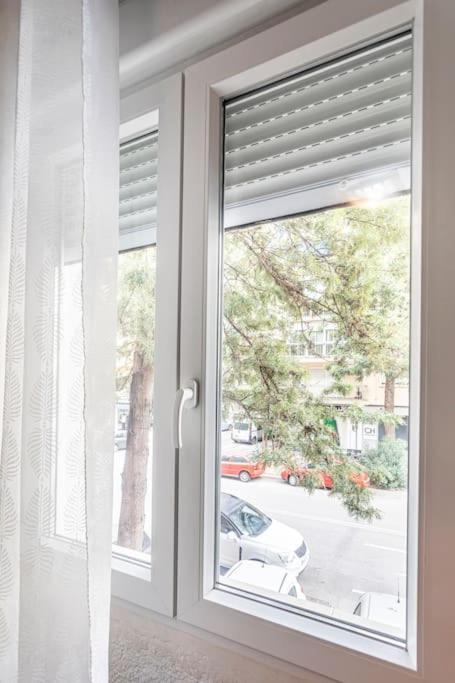 Precioso Piso Moderno: Terraza, A/c, Netflix, Wifi *