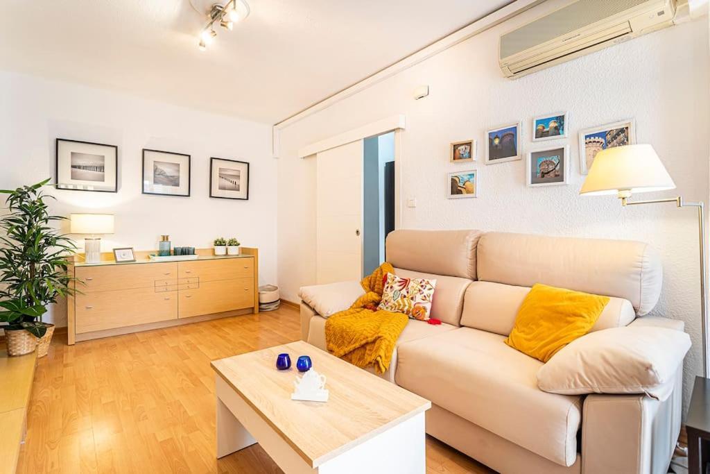 Precioso Piso Moderno: Terraza, A/c, Netflix, Wifi Apartamento Valencia