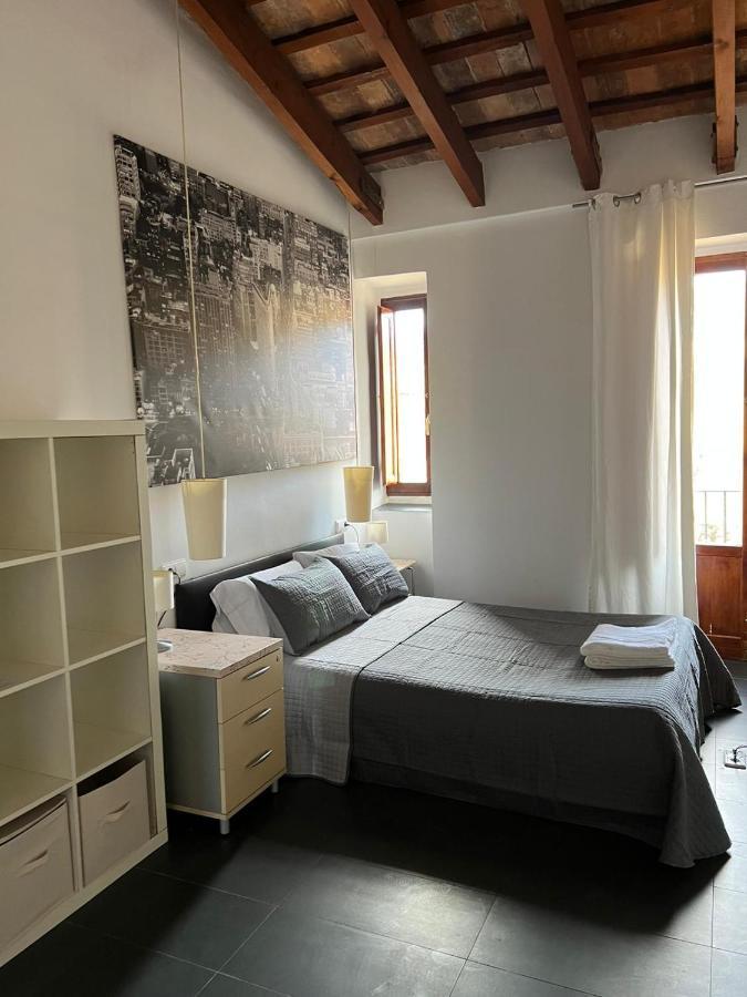Central Loft Apartment *