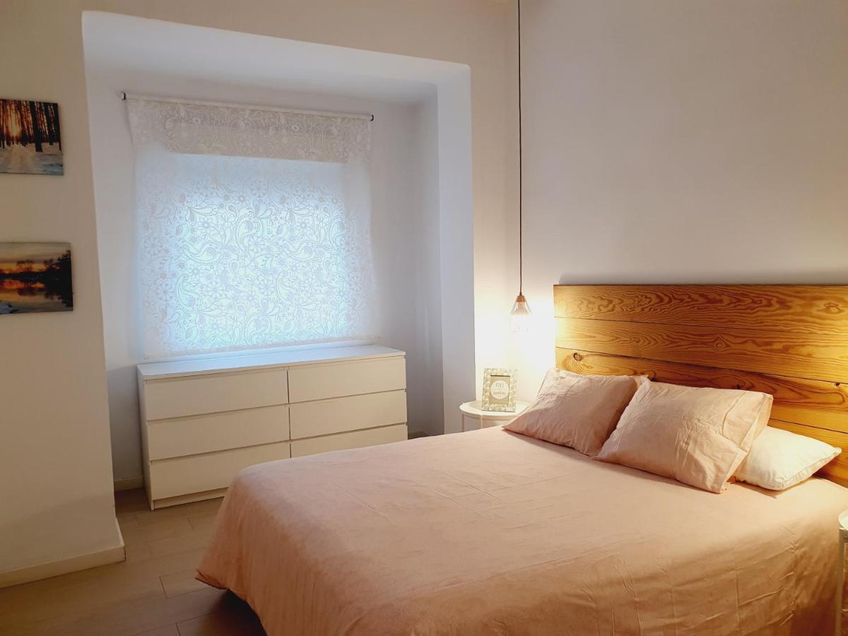 Apartamento En Corts Flat *
