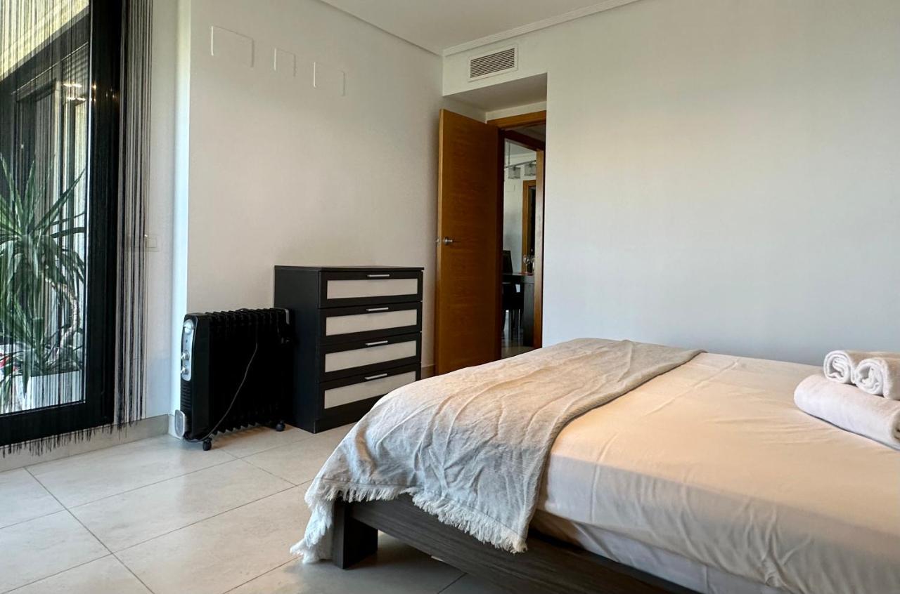 Sunny Patacona Seaview Apartment *
