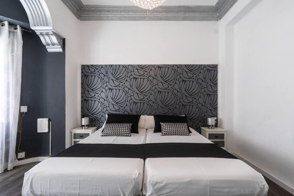 Apartamento Bonito Y Amplio Piso Junto A La Plaza De Toros.