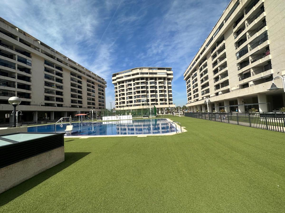 Sunny Patacona Seaview Apartment *