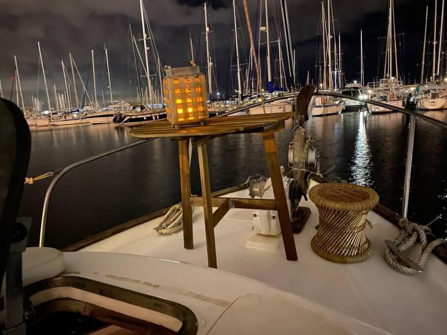 Velero Menorquin Con Encanto Valencia