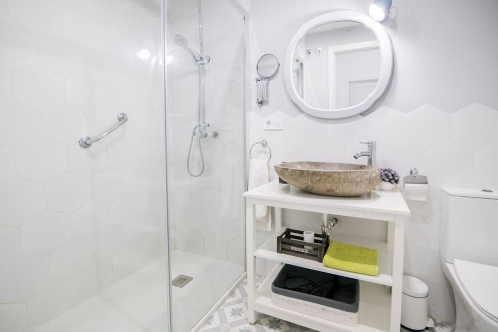 Piso Con Encanto A 3 Minutos Del Centro Histórico. Apartamento Valencia