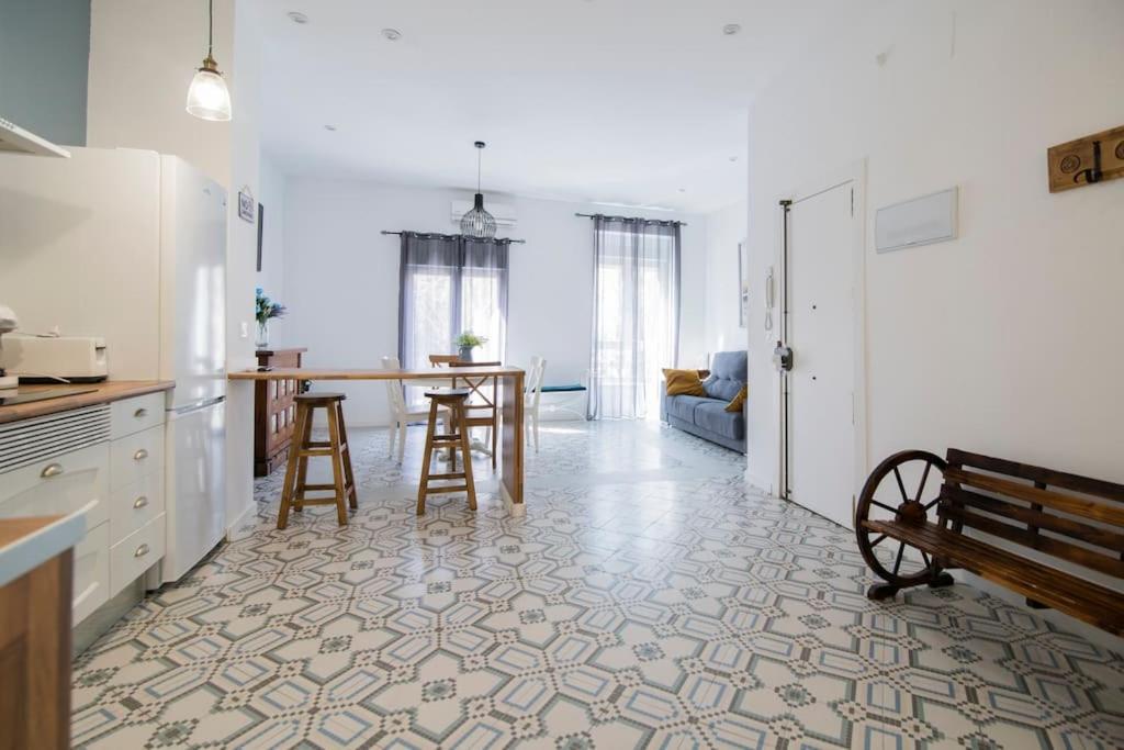 Piso Con Encanto A 3 Minutos Del Centro Histórico. Apartamento