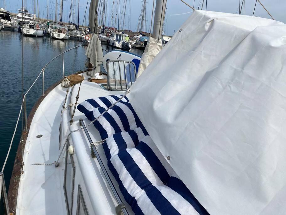 Hotel en barco Velero Menorquin Con Encanto Valencia