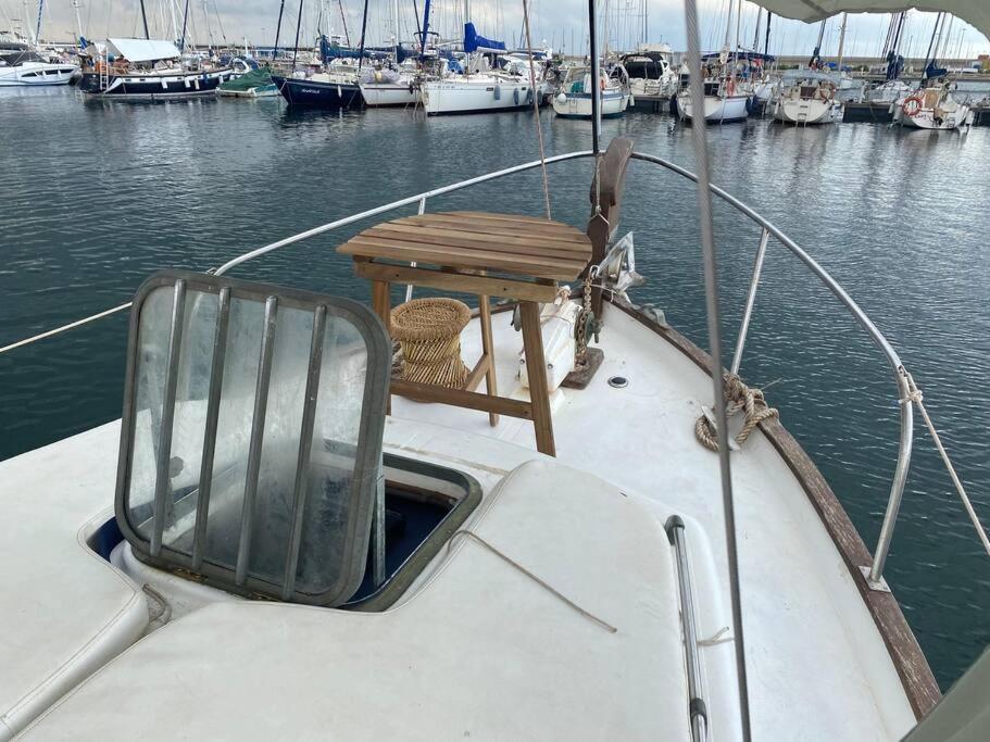 Hotel en barco Velero Menorquin Con Encanto Valencia