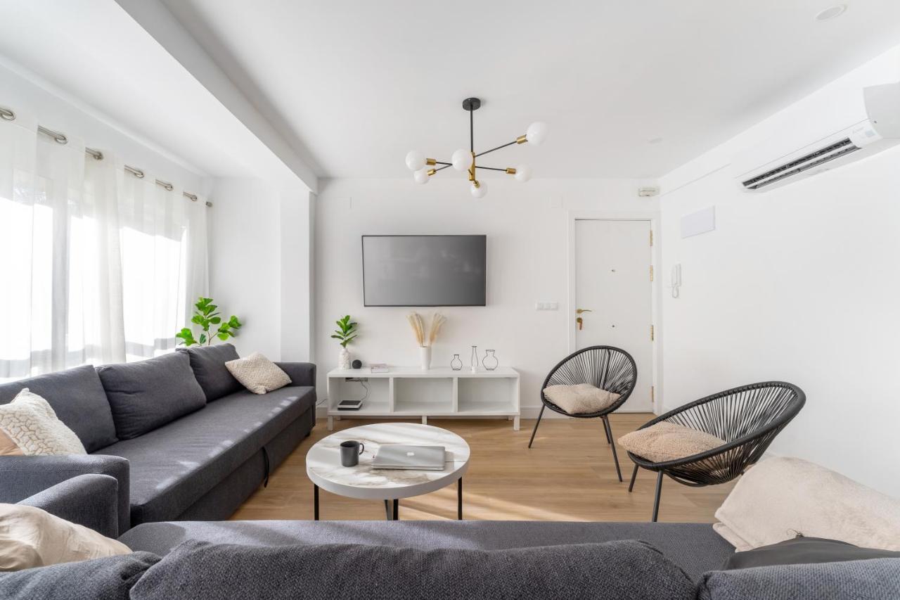 Espectacular Piso Reformado Al Lado Del Rio Turia Apartamento