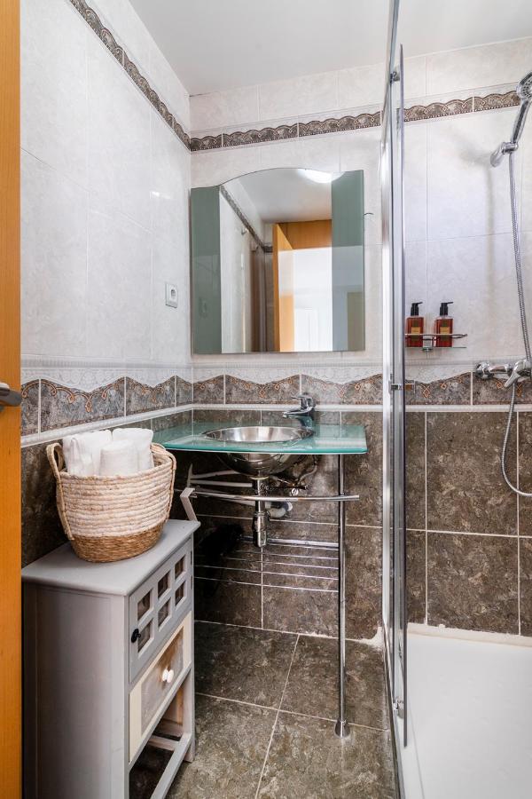 Penthouse Duplex In A 4 Floors Spanish House -8 Min To Center By Metro
