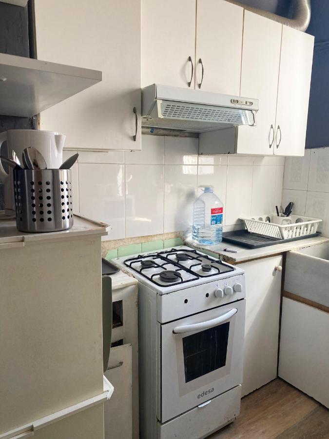 La Petxina In Shared Homestay Valencia