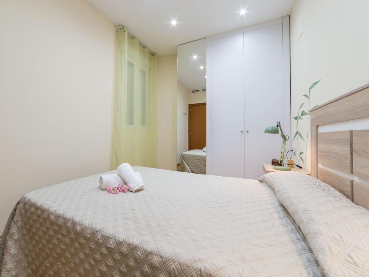 Travel Habitat Jardines Rio Turia. Apartamento Valencia