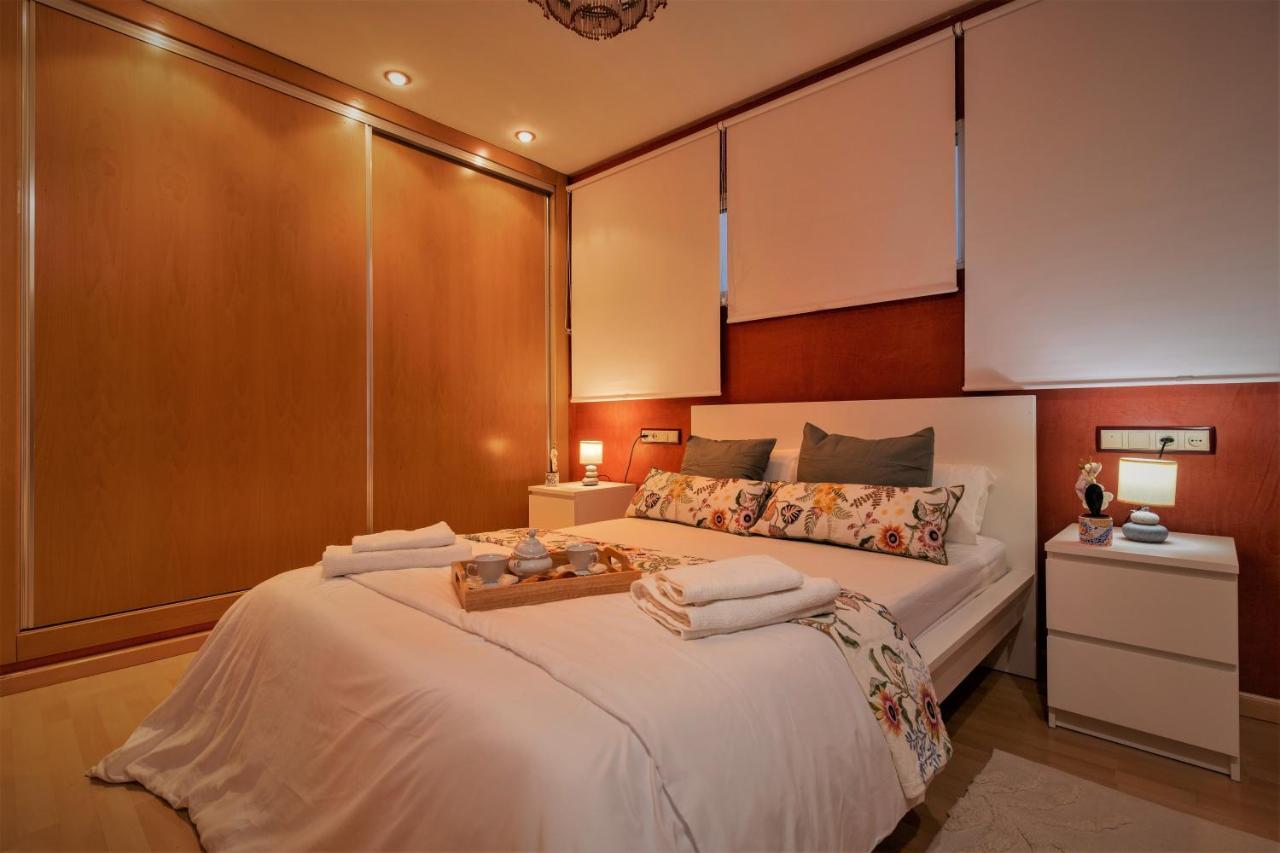Penthouse Duplex In A 4 Floors Spanish House -8 Min To Center By Metro Valencia