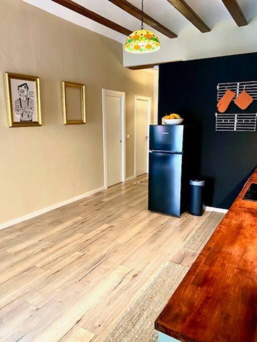 Lovely Flat In Apartamento *