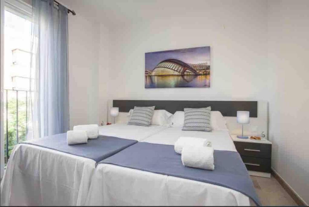 Apartment Cozy Flat Near Torres De Serrano Valencia