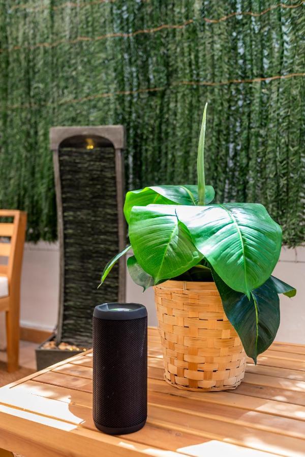 Precioso Piso Moderno: Terraza, A/c, Netflix, Wifi *