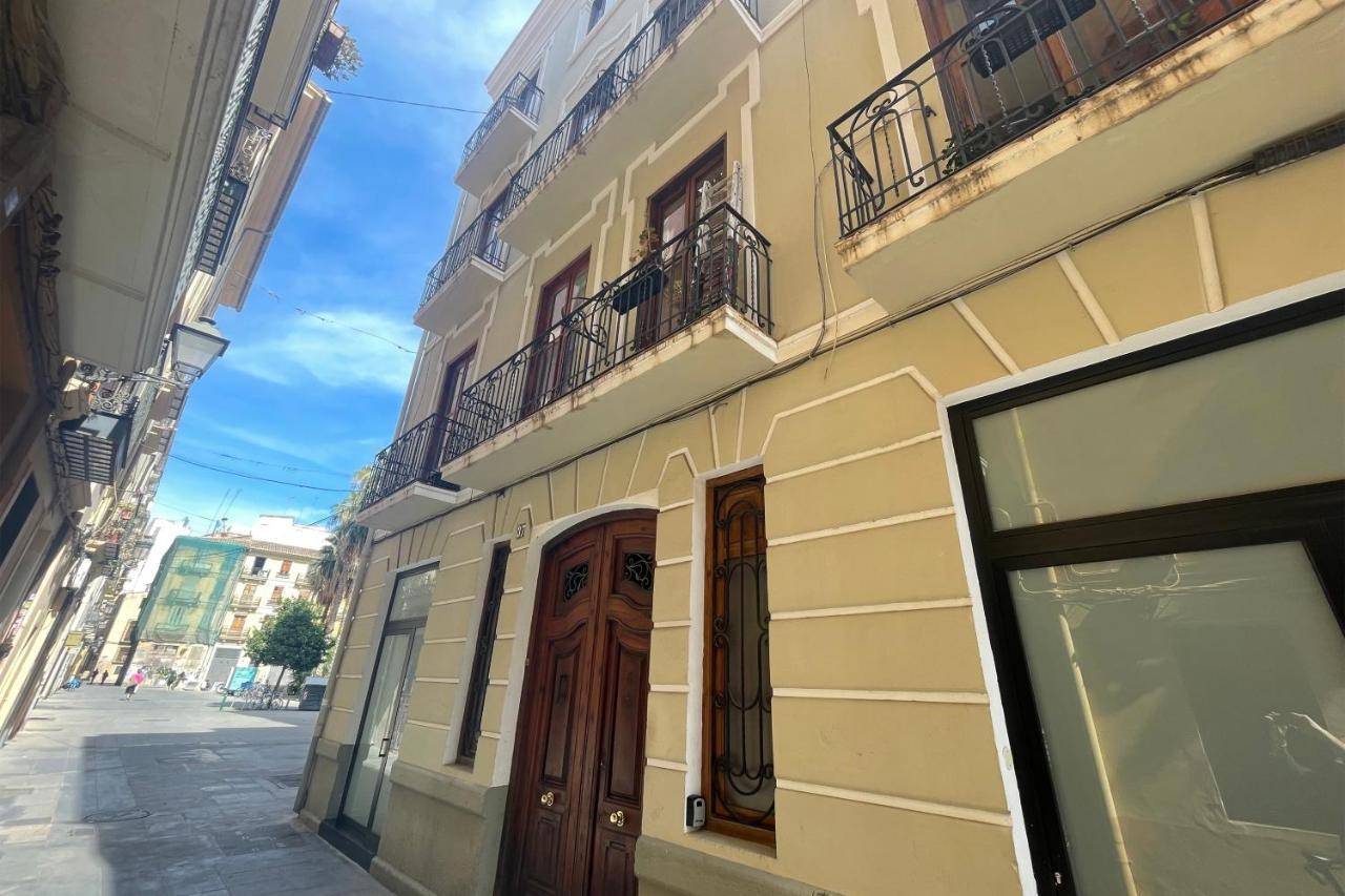 Apartment Singularstays Roger De Flor *