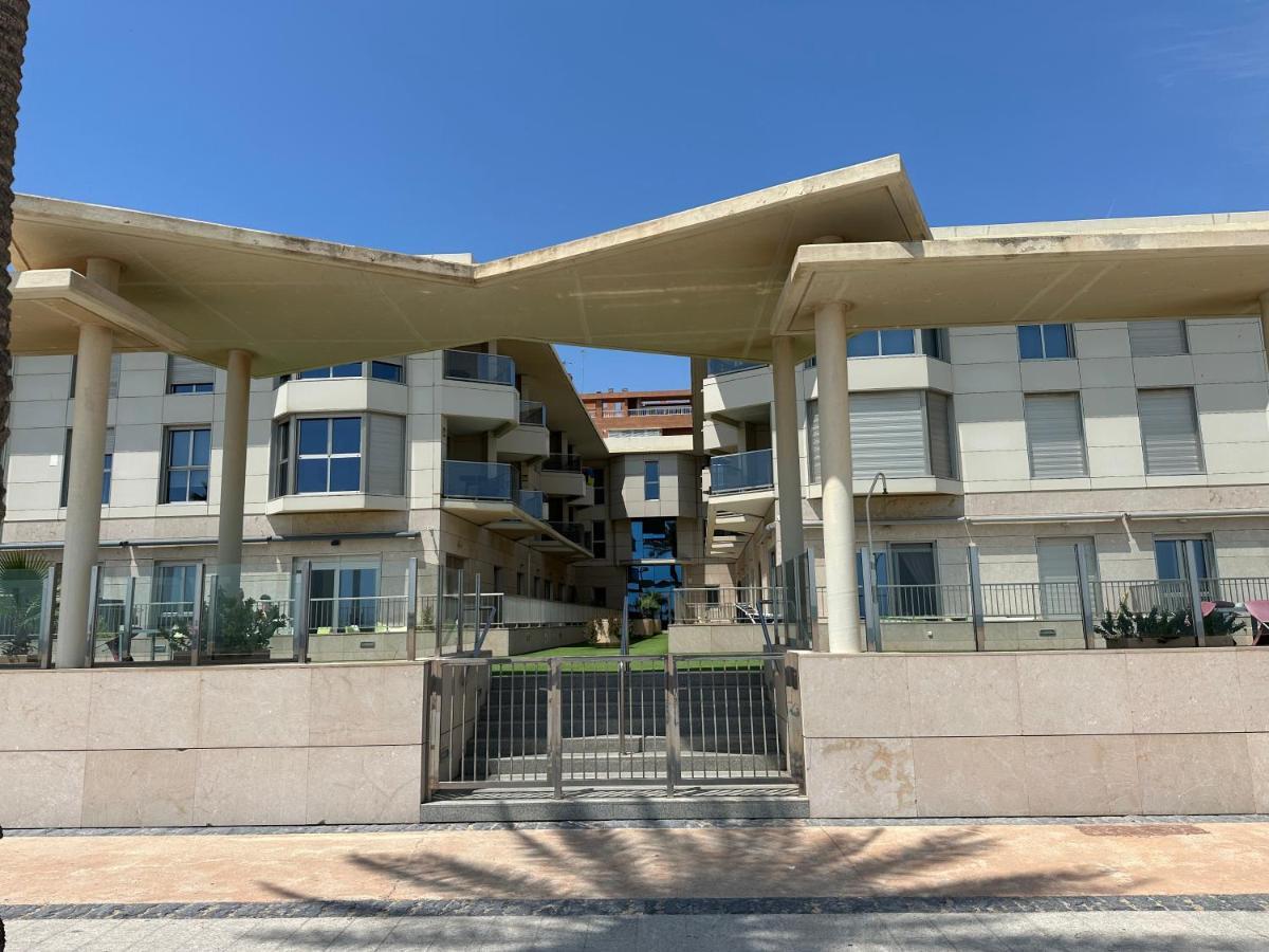Apartamento Reinapart Patacona Beachfront Seaview *
