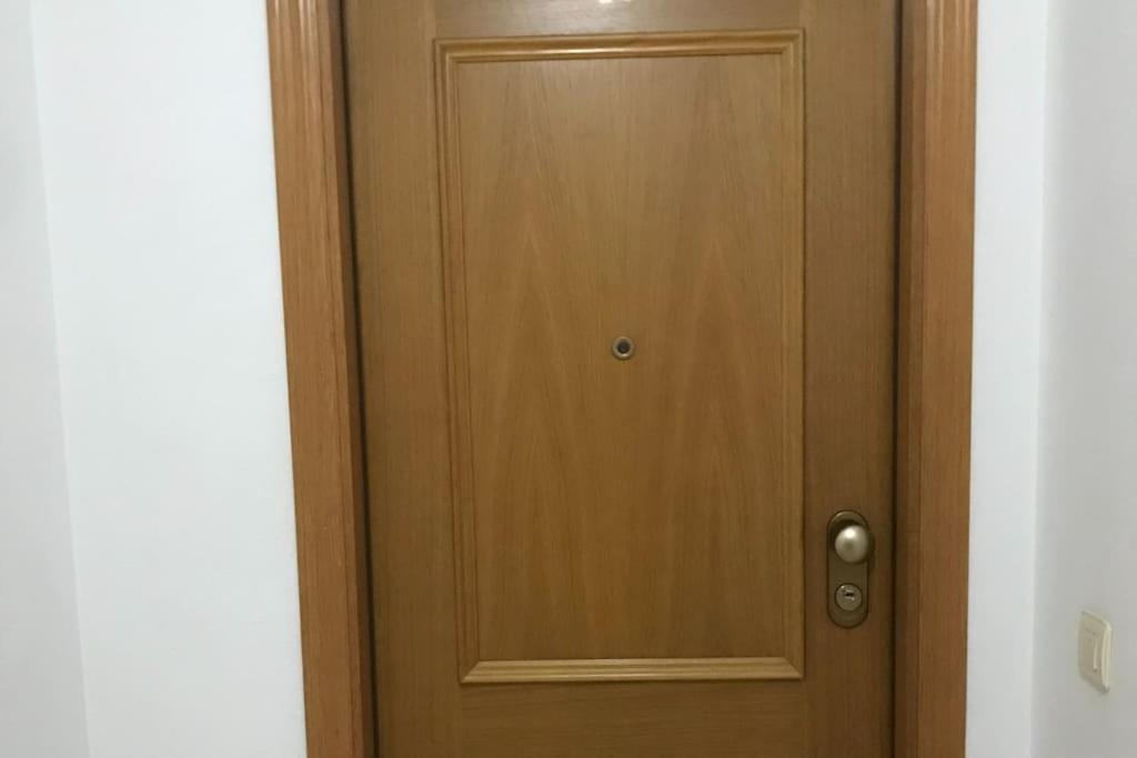 Comodo Y Espacioso Con Parking Valencia