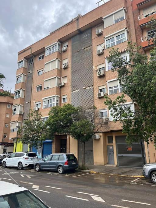 Apartment Comodo Y Espacioso Con Parking *