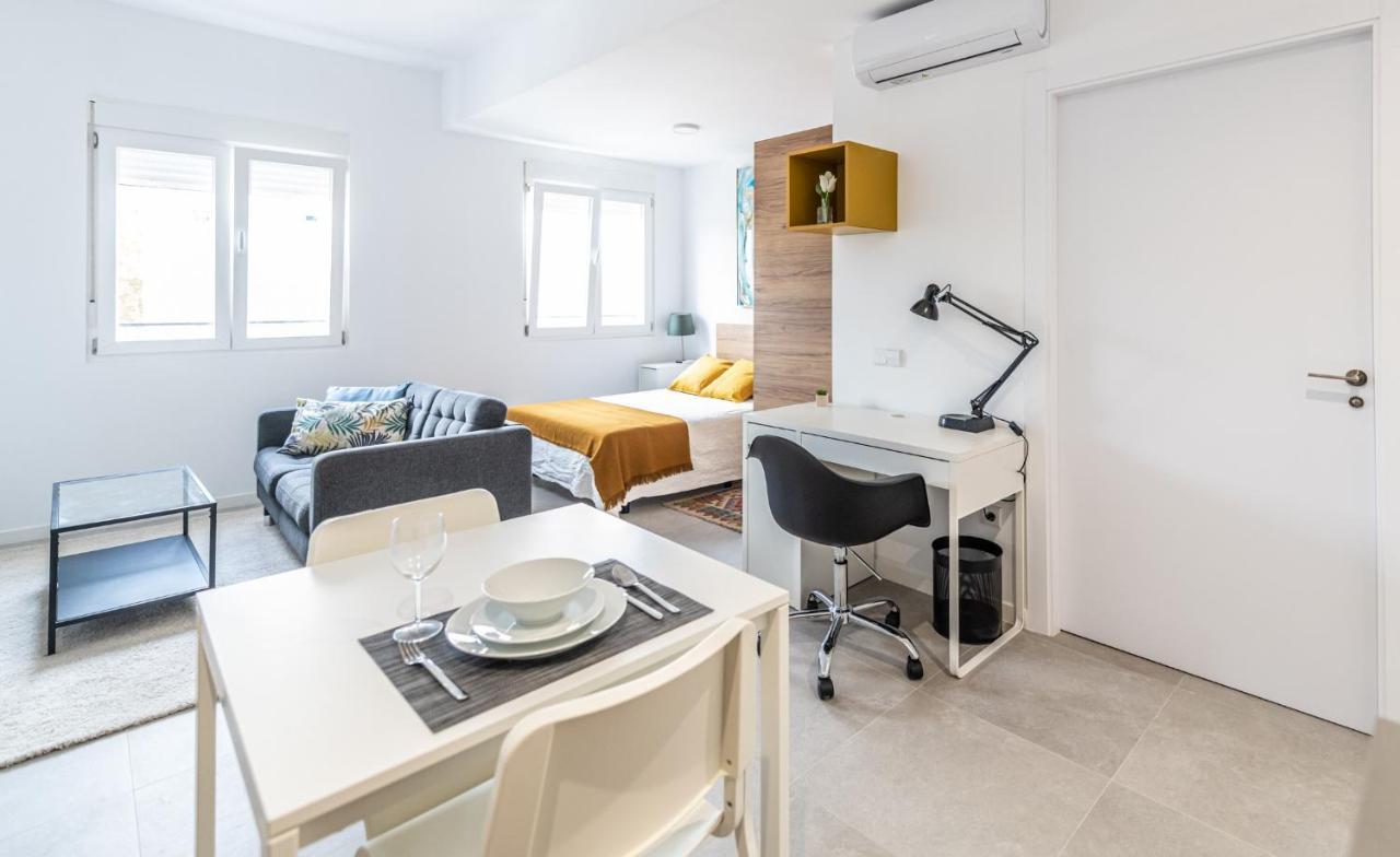 Malvarrosa Apartment