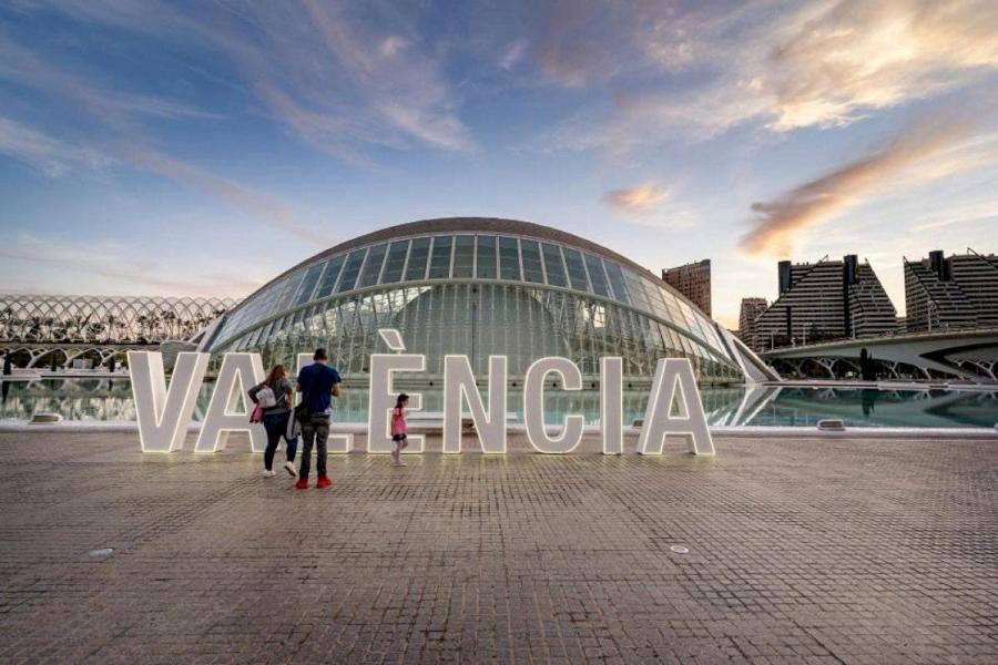 Turistico Lux Center