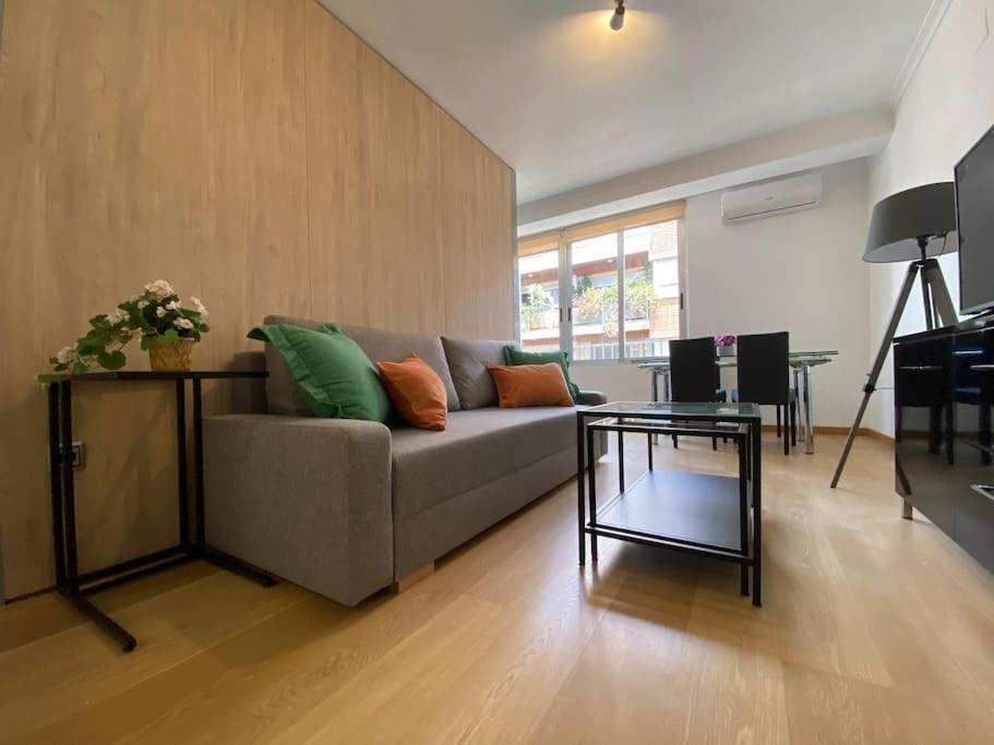 Executive Style Near Downtwon * Valencia