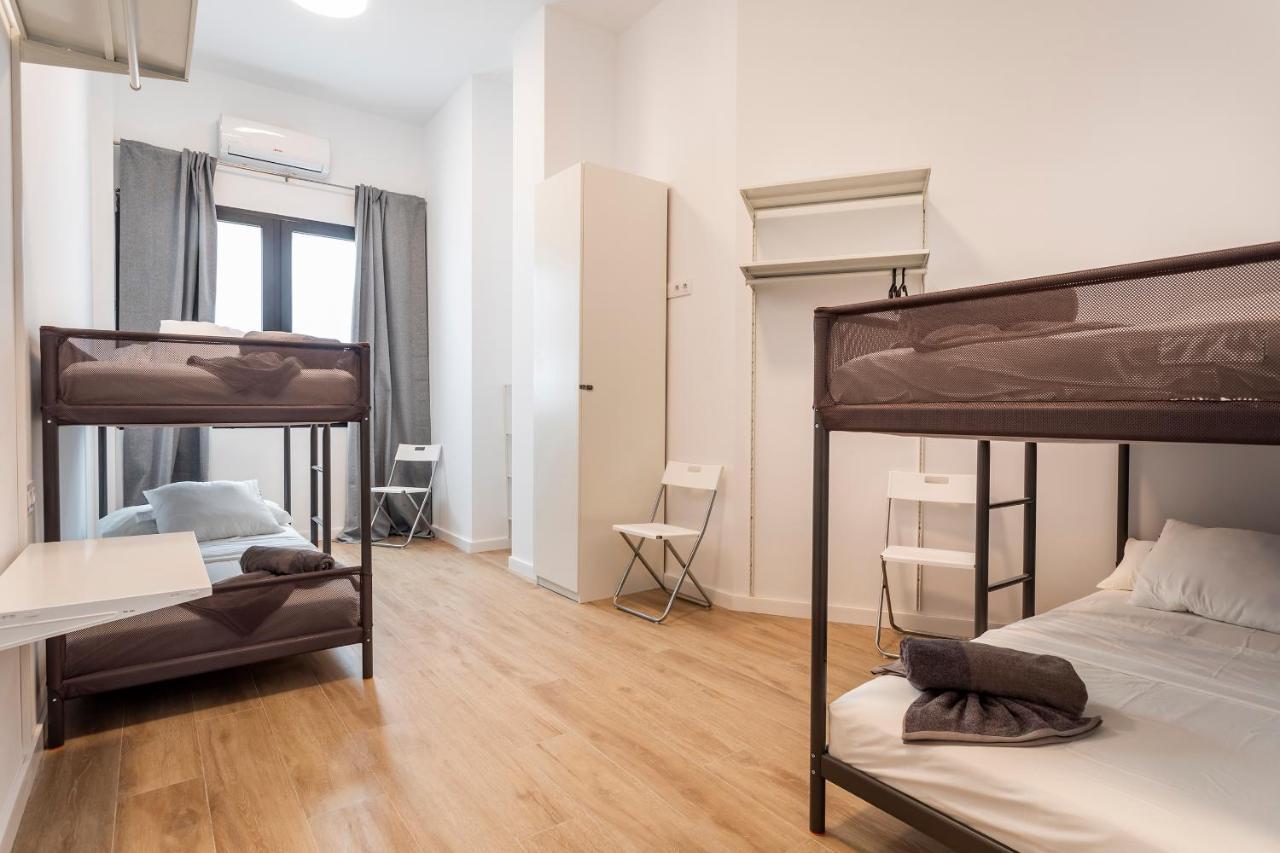 Apartamento 10 Pax, Ac, Wifi Gratis, Ciudad Artes Y Ciencias