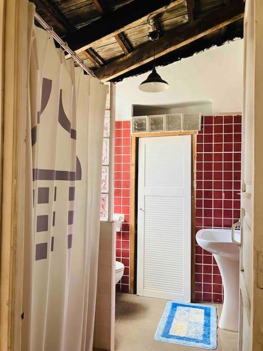 Atico Loft Abuhardillado Frente A Ruzafa - Pets Friendly, Wifi Apartamento