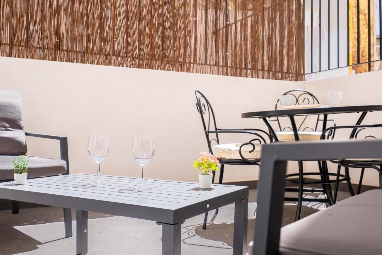 Quality With Homely Decor