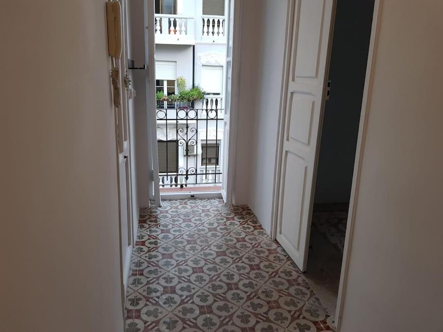 Apartment Muy Centrico En Junto A Ruzafa *