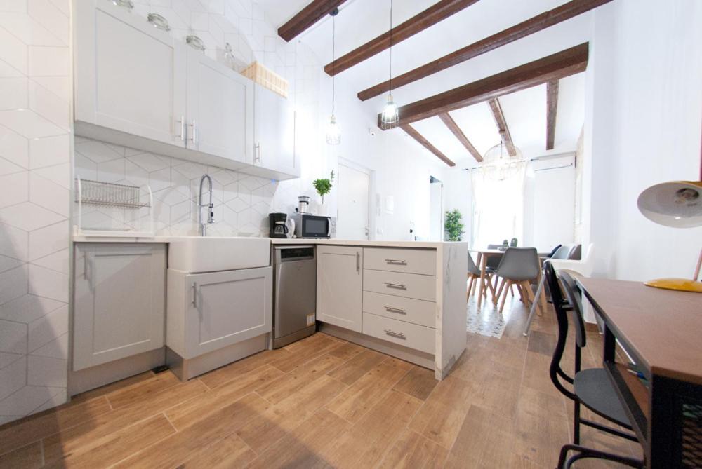 Apartment Beautiful In Botanic Valencia