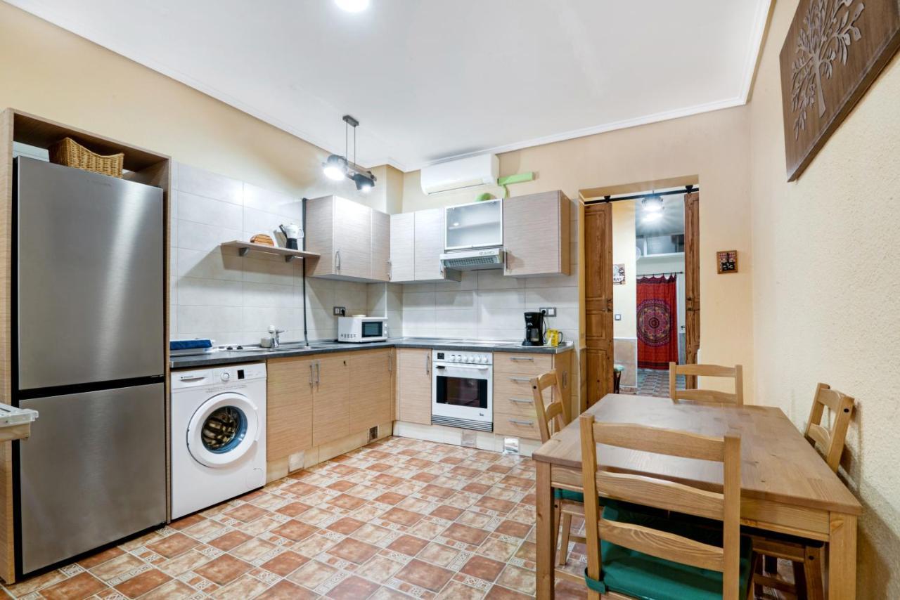 Planta Baja, Playa Arenas, Cabanyal Apartment