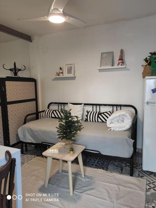 Apartamento Cozy En Ruzafa 2-4 Personas Con Aire Acondicionado Y Salida Directa A Terraza