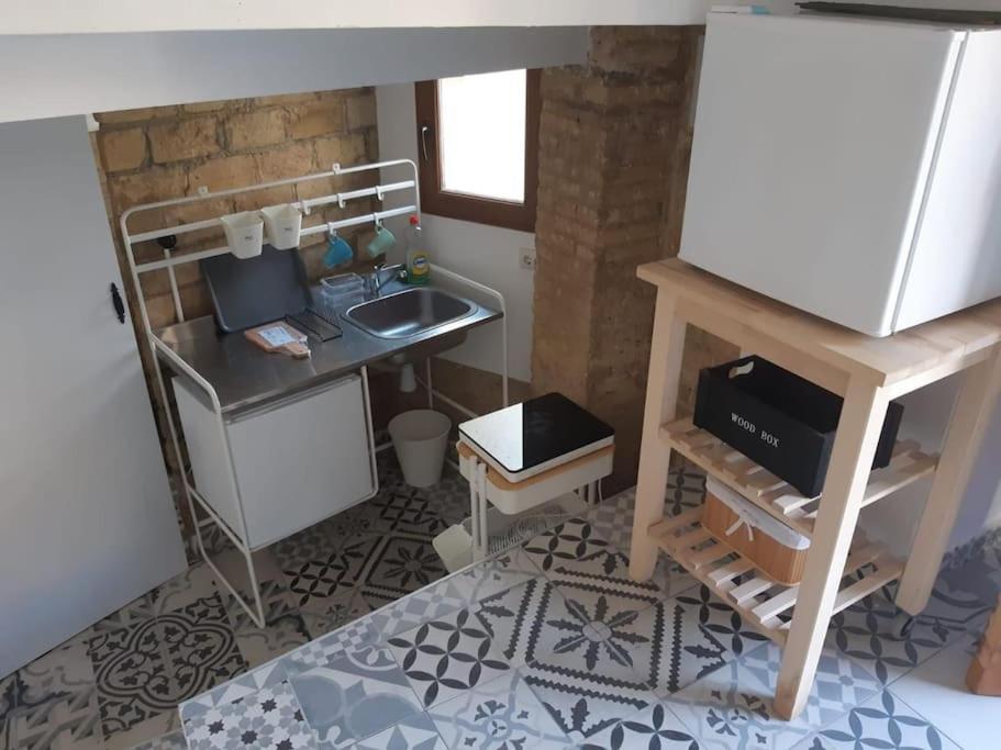 Apartment Ruzafa Terrace Oasis: Cozy A/c With Garden Access *