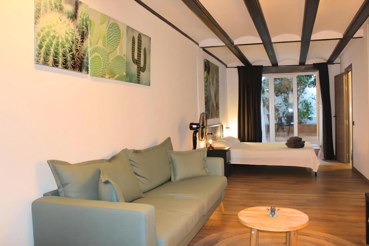 Apartamento Increible Con Terraza Al Lado De Torres De Quart *