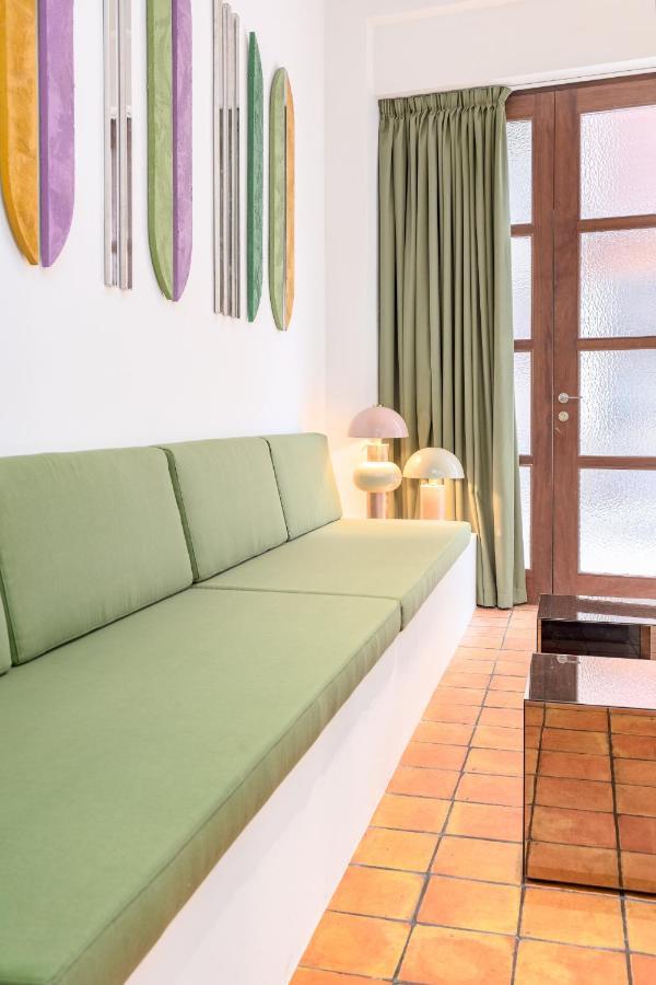 Apartup Market Square *