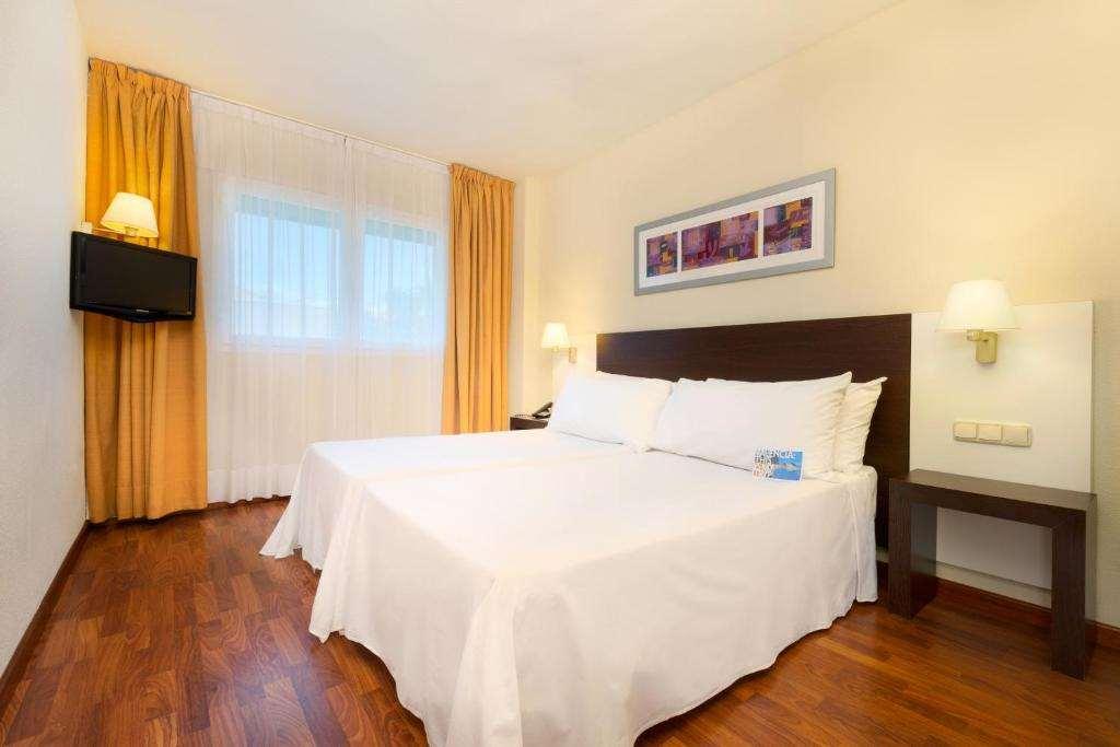 Hotel Port Feria Valencia