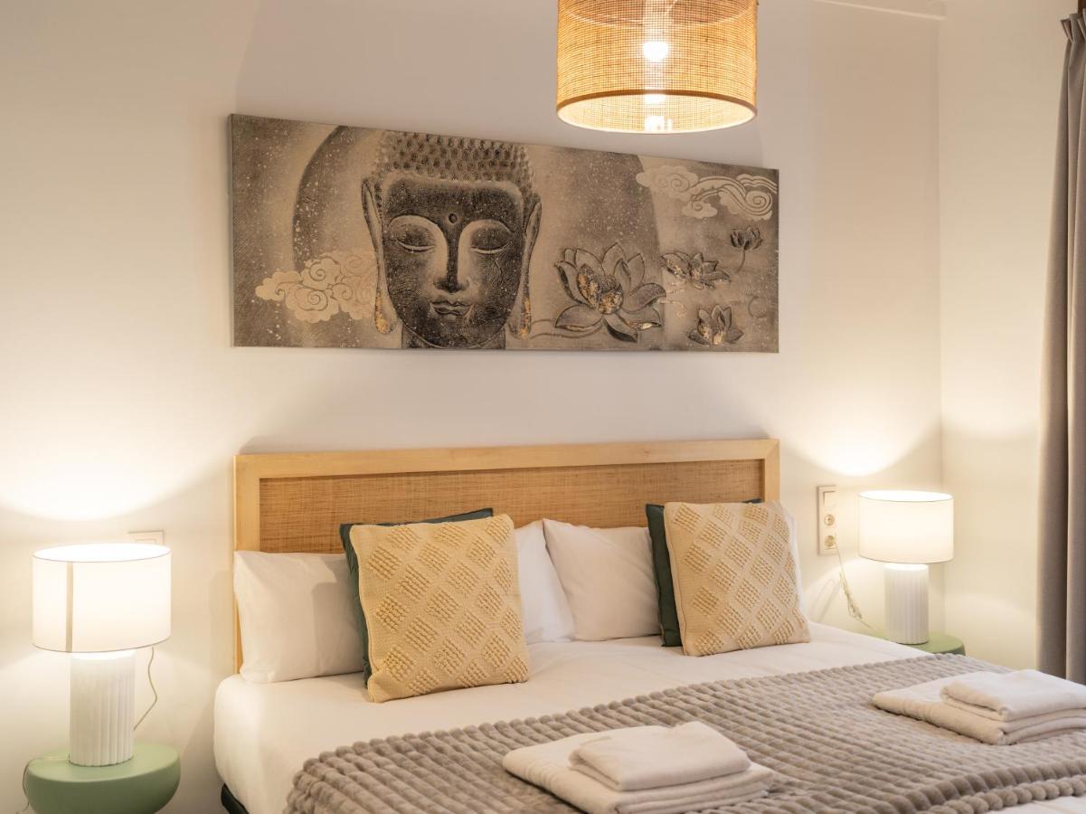 Market - Ciutat Vella, Exclusively For Families - Mid-term Apartment