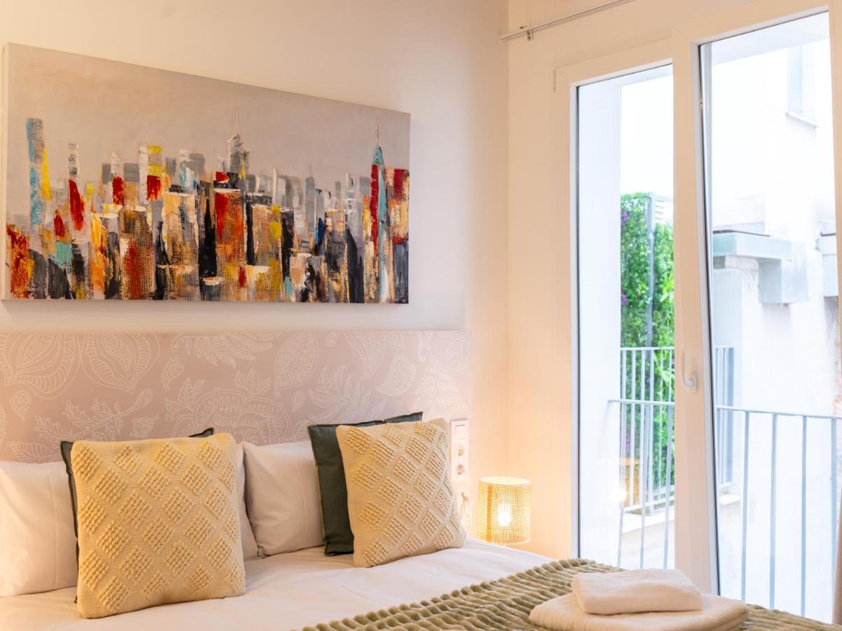 Market - Ciutat Vella, Exclusively For Families - Mid-term Apartment