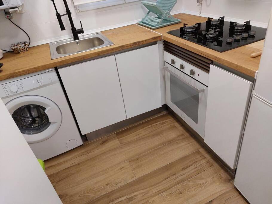 Apartamento Nautico Junto A La Playa Malvarrosa Valencia