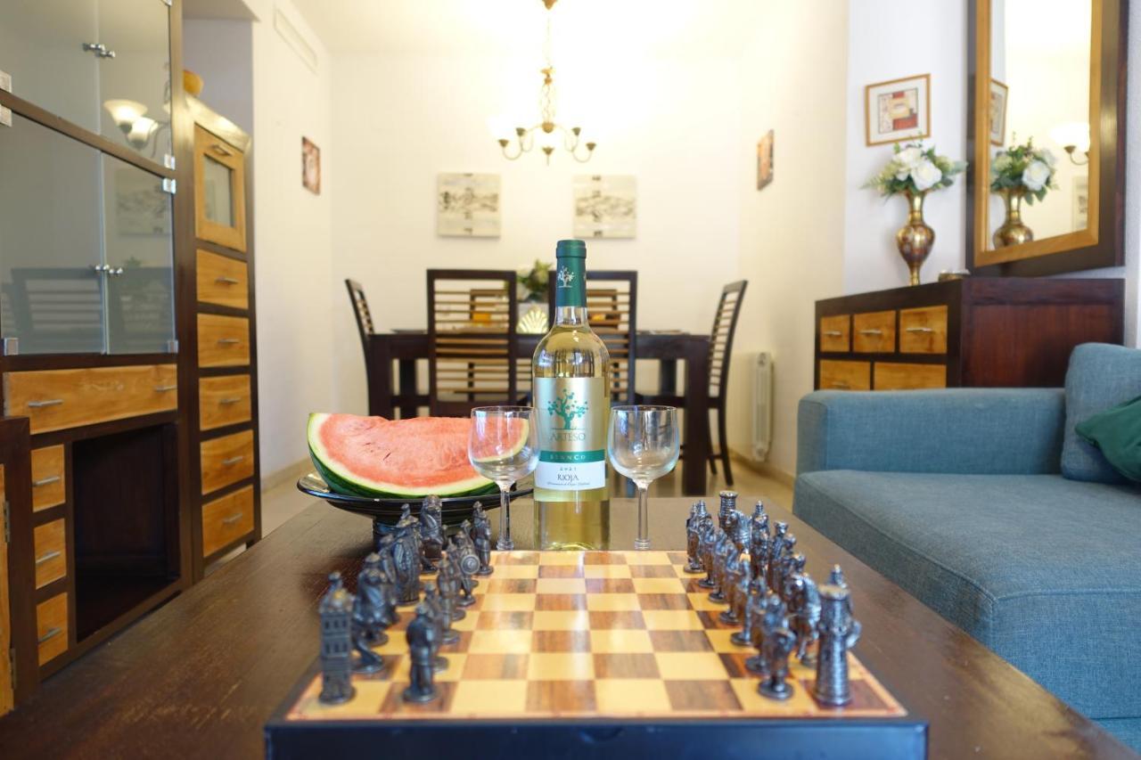 Habitación en casa particular ☆the Peaceful Homestay☆ W/ Terrace⌘parking⌘bbq Valencia
