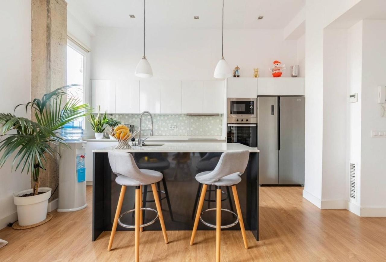 Preciosa Con Terraza Y Bano Exclusivo Valencia