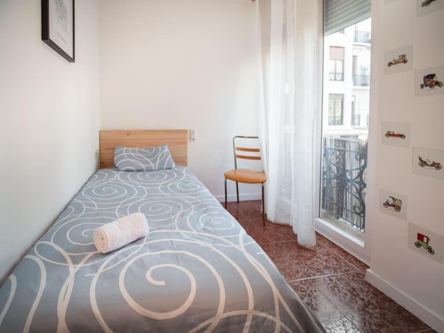 Ac Germanias Apartamento *
