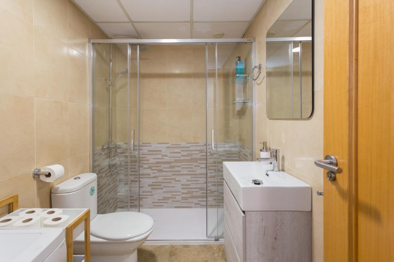 Apartment Piso Familiar Cerca Del Centro, Ac Y Wifi Gratis *