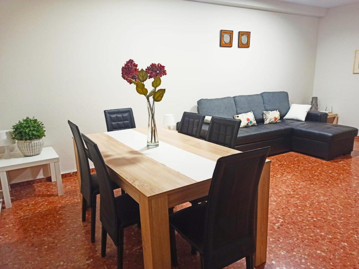 Con Piscina Cerca De La Nueva Fe. Apartamento