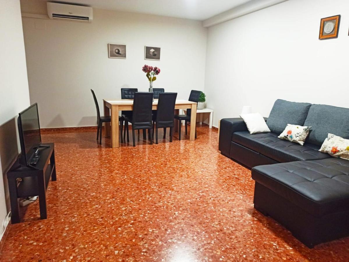 Con Piscina Cerca De La Nueva Fe. Apartamento *