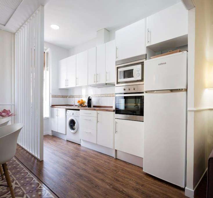 Family Century House With Terrace And Parking Apartment Valencia