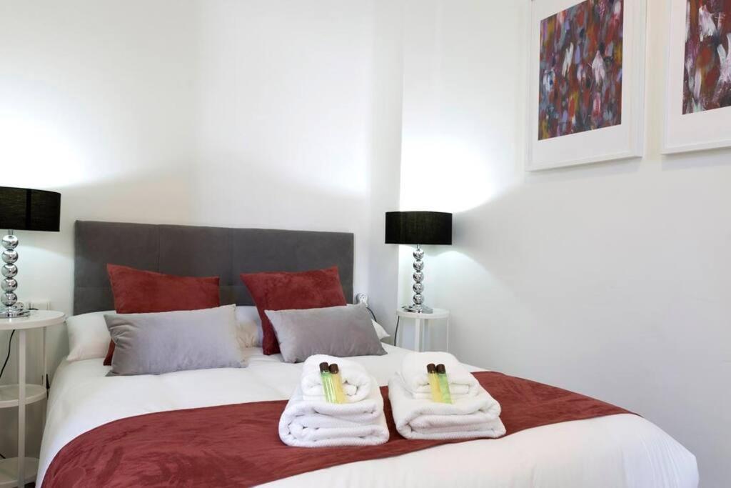 Family Century House With Terrace And Parking Apartment Valencia