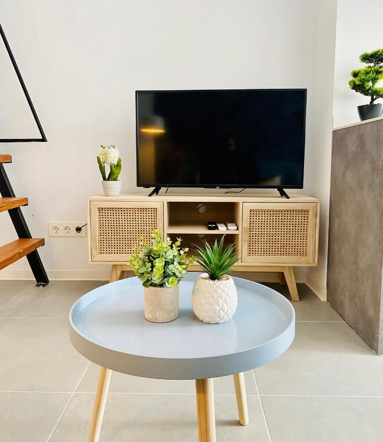 Apartment Modern Designed Loft In Russafa Valencia